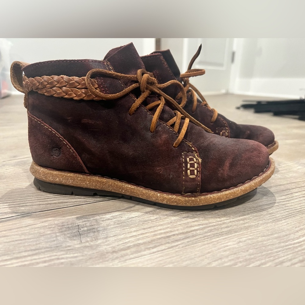 Women’s Born Temple boot